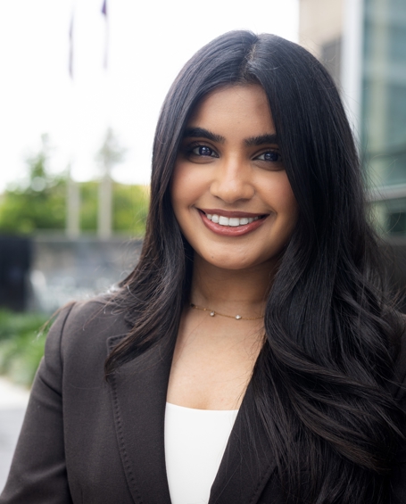 Esha  Salian Photo